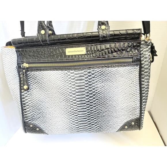 Samantha Brown Croc-Embossed Dowel Travel Bag Black/white - Picture 5 of 16